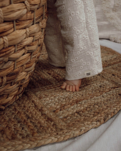 Wide leg | Broderie | Ecru afbeelding 3 - Blossom & Feather